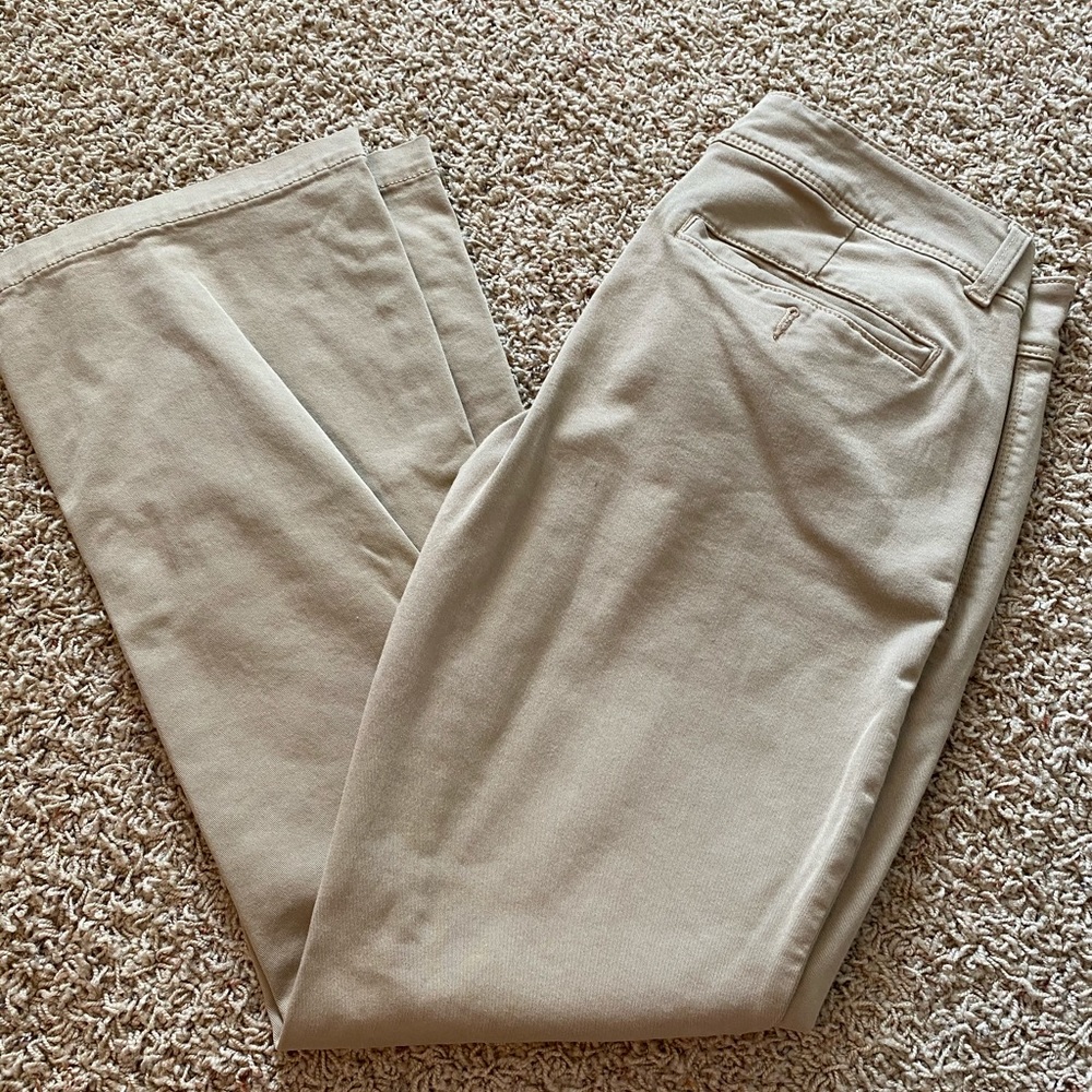 American Eagle Khaki Pants